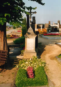 Hrob P. Josefa Němce na bludovském hřbitově