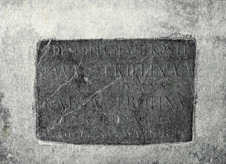 Nápis na hrobě Karla staršího z Žerotína v hrobce bludovské